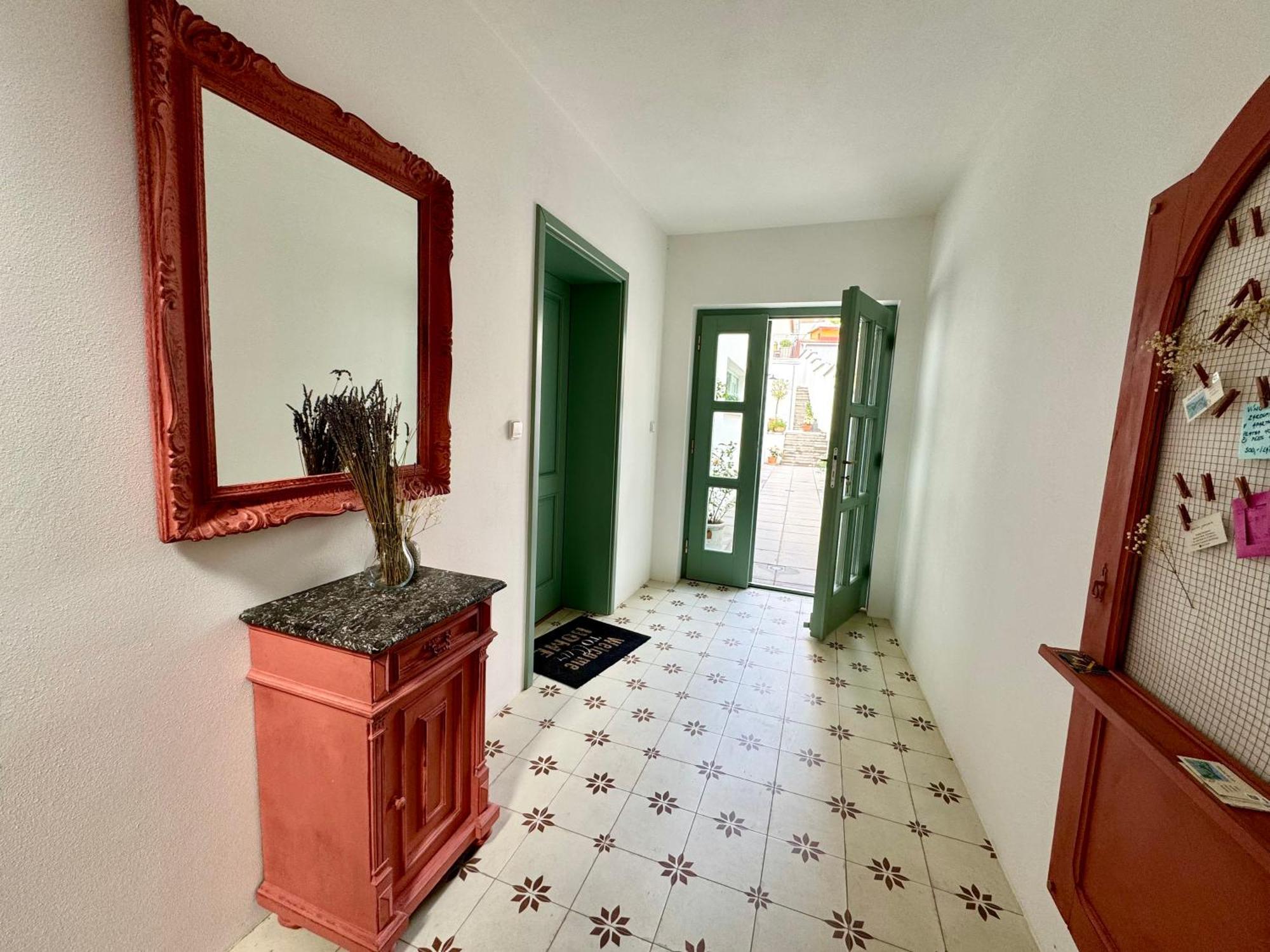 Soul Apartments Mikulov Bagian luar foto